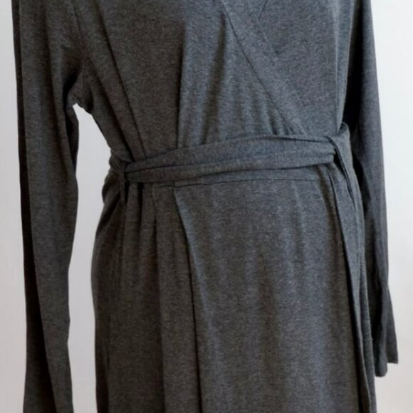 Seraphine Maternity Long Sleeve Wrap Dress in Charcoal Grey Size M - Picture 3 of 10